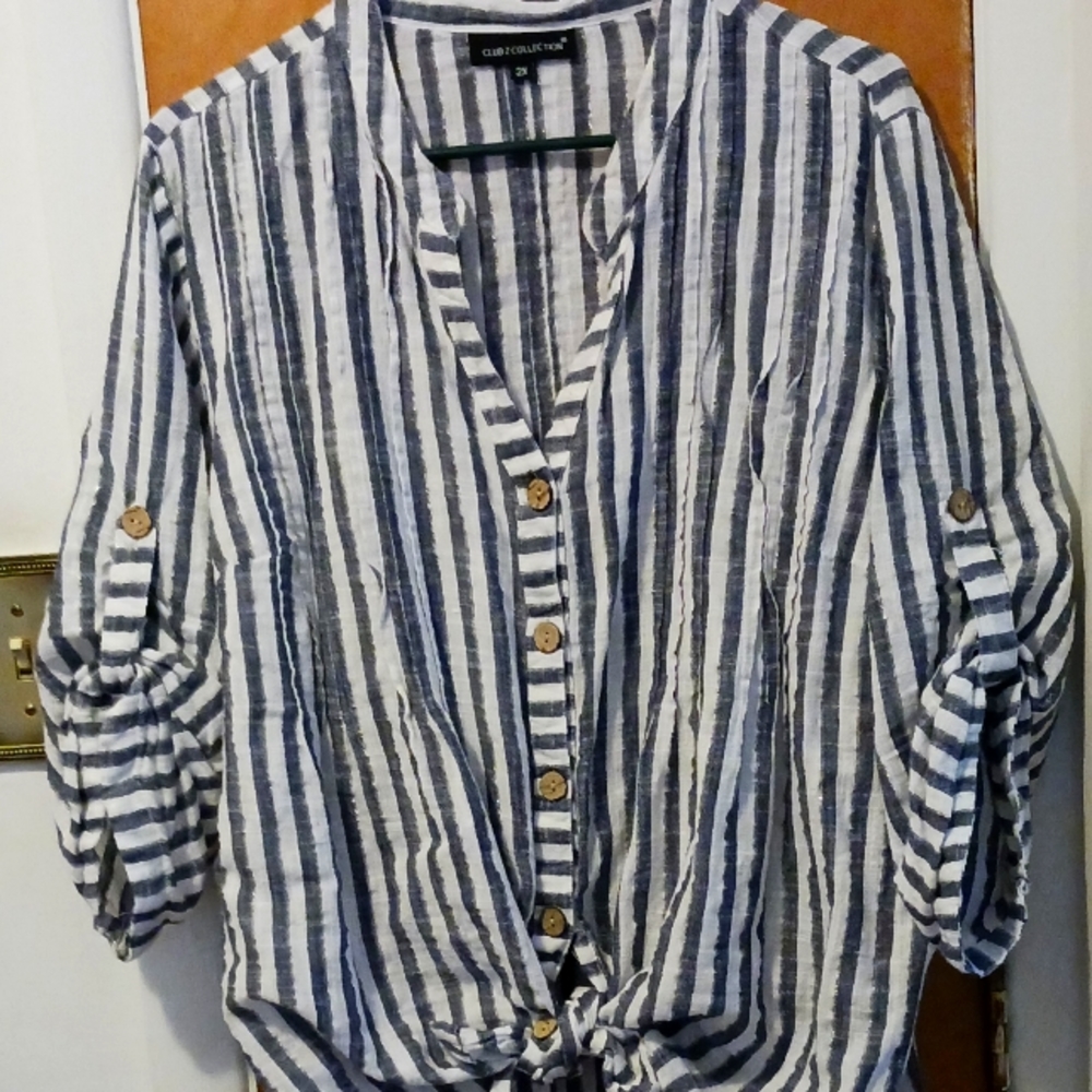 Woman's shirt